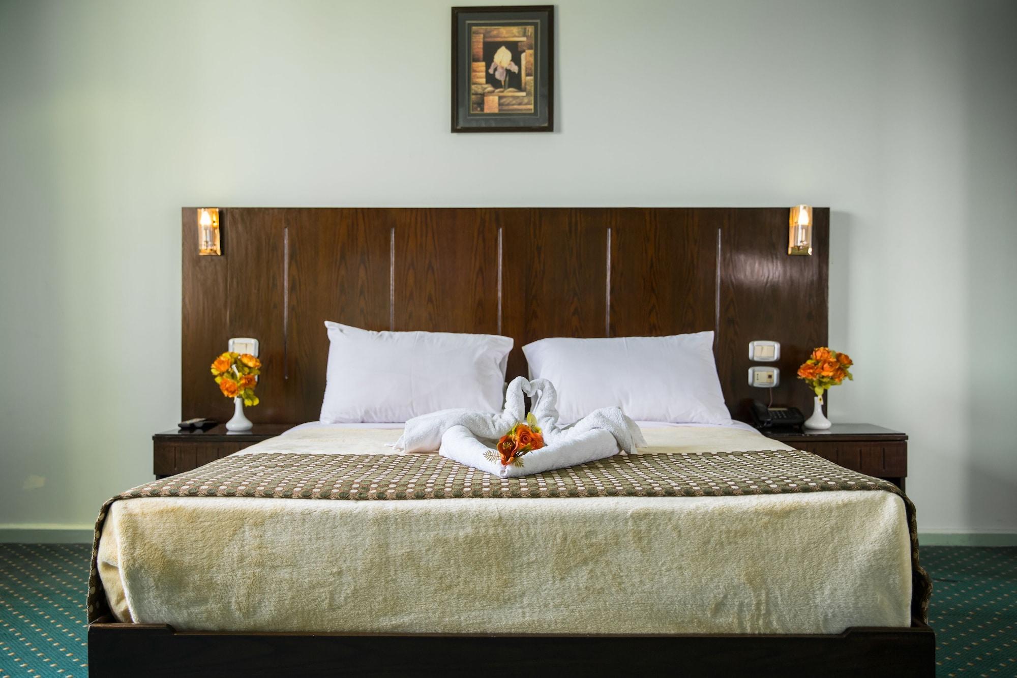 Aura Inn Hotel Cairo Giza Extérieur photo