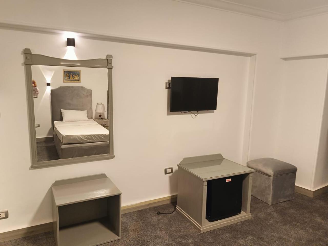 Aura Inn Hotel Cairo Giza Extérieur photo