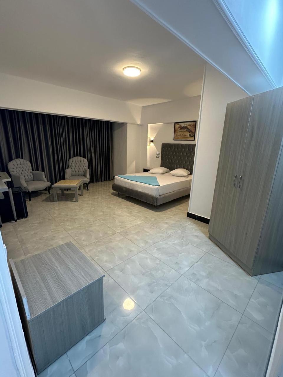 Aura Inn Hotel Cairo Giza Extérieur photo