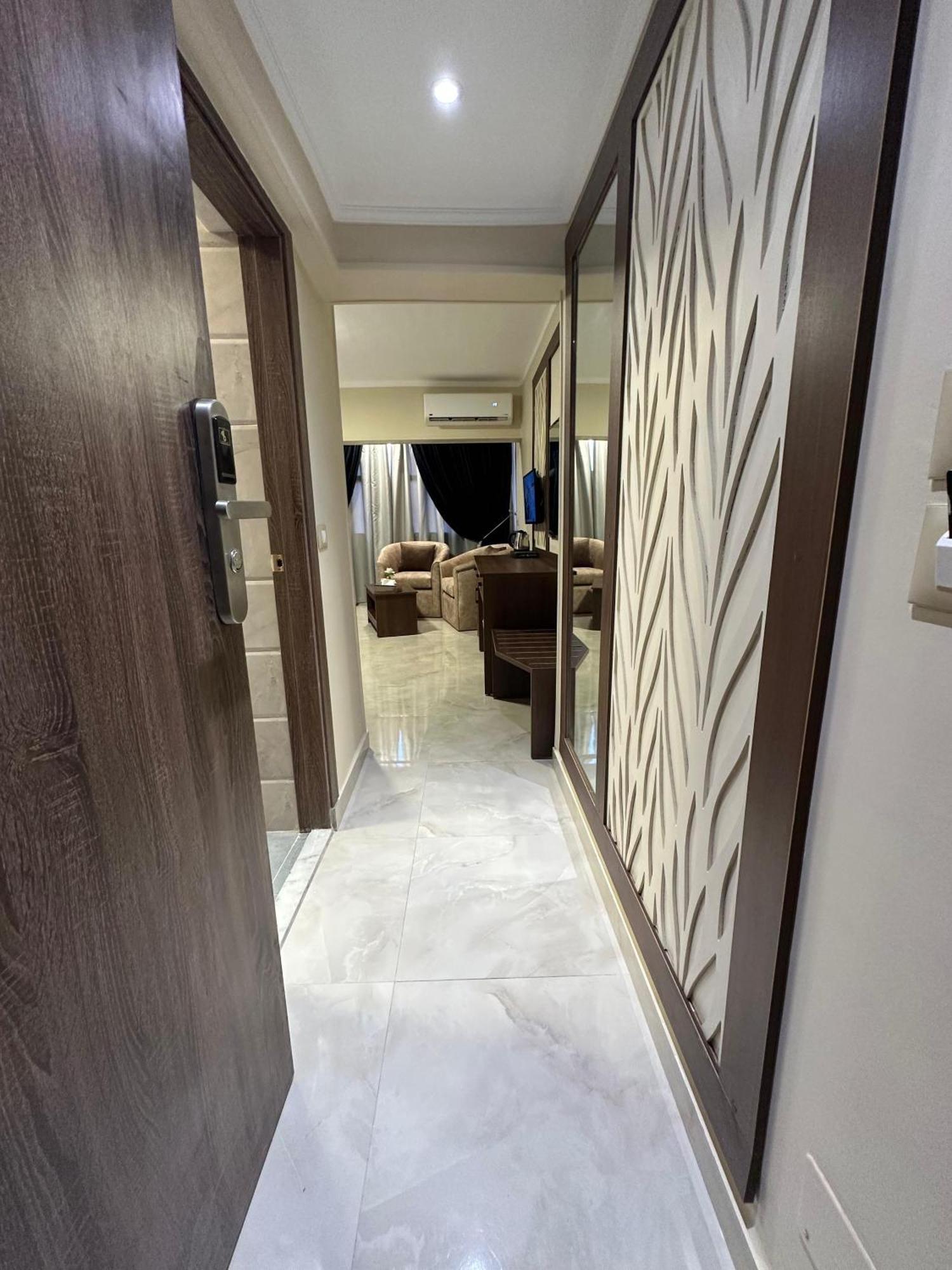 Aura Inn Hotel Cairo Giza Extérieur photo